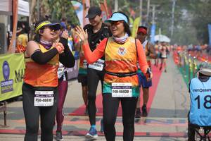 BIB: 42988, 095, 46930, 46610
                            <button type="button" onclick="openModal(8242194)" class="btn btn-primary btn-sm float-right btn-popup" data-toggle="modal" data-target=".modal-high-quality">
                        <i class="fas fa-shopping-cart"></i> Add to Cart
                    </button>
                                            <button type="button" onclick="isThisMe(8242194, true)" class="btn btn-success btn-sm float-right btn-popup btn-isme hidden" data-toggle="tooltip" data-placement="bottom" title="นี่คือรูปของคุณใช่ไหม คลิกที่นี่เพื่อเอาเข้าอัลบั้ม">
                        <i class="fas fa-plus"></i> Add to album
                    </button>
                    <button type="button" onclick="isThisMe(8242194, false)" class="btn btn-warning btn-sm float-right btn-popup btn-isnotme hidden">
                        <i class="fas fa-ban"></i> Remove from album
                    </button>